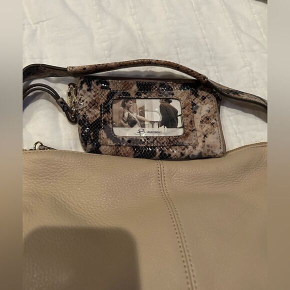 B. Makowsky Leather Bag with Crossbody strap. Cream leather with snakeskin trim - Picture 2 of 8
